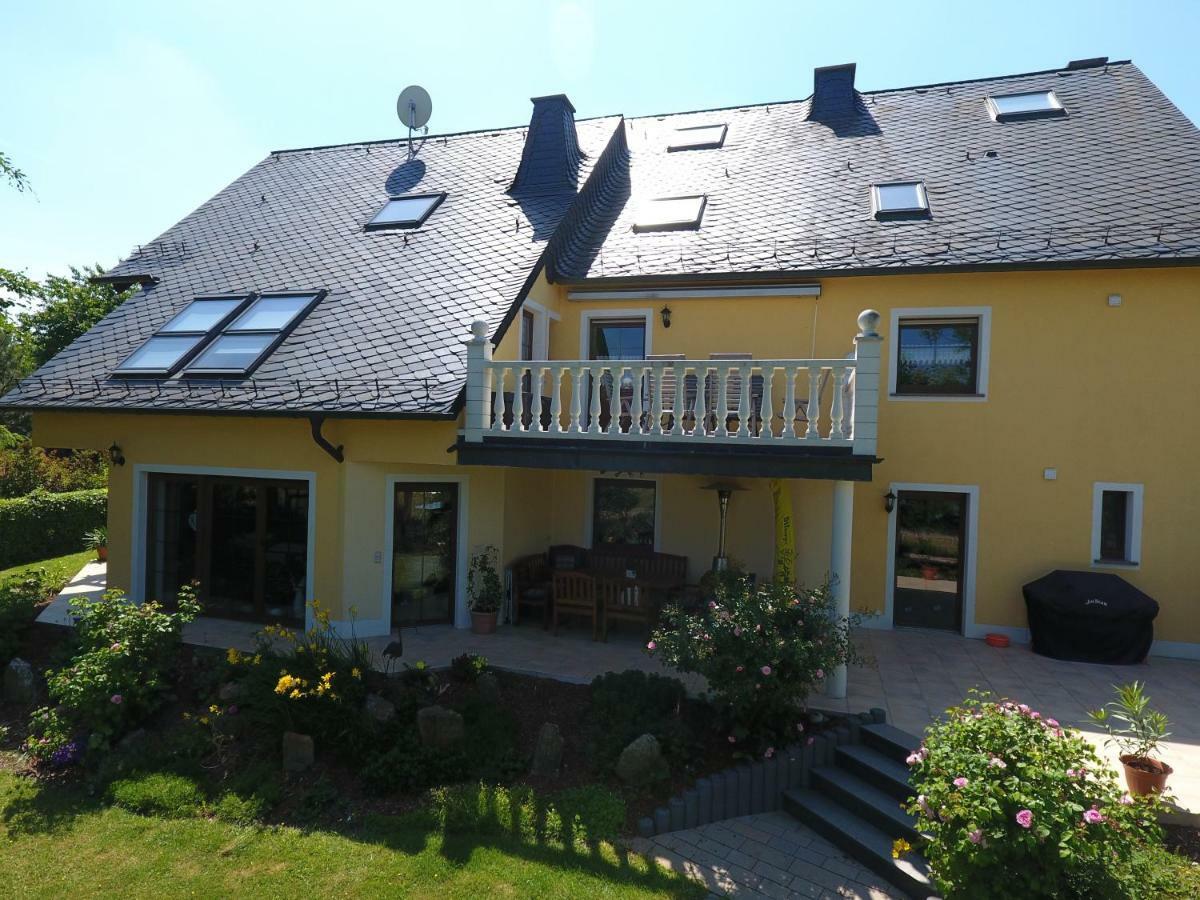 Ferienwohnung Haus Maria Olmscheid Exterior foto